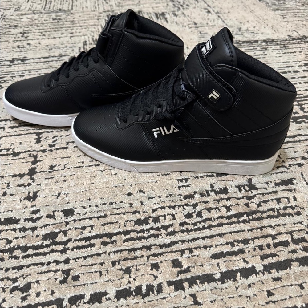 Fila Men's Black and White High-Top Sneakers